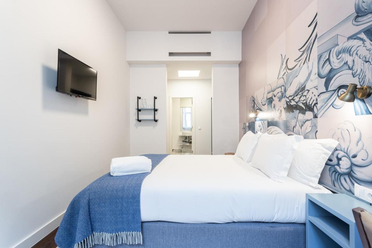 Bairro Alto Guesthouse Lisbon Bagian luar foto