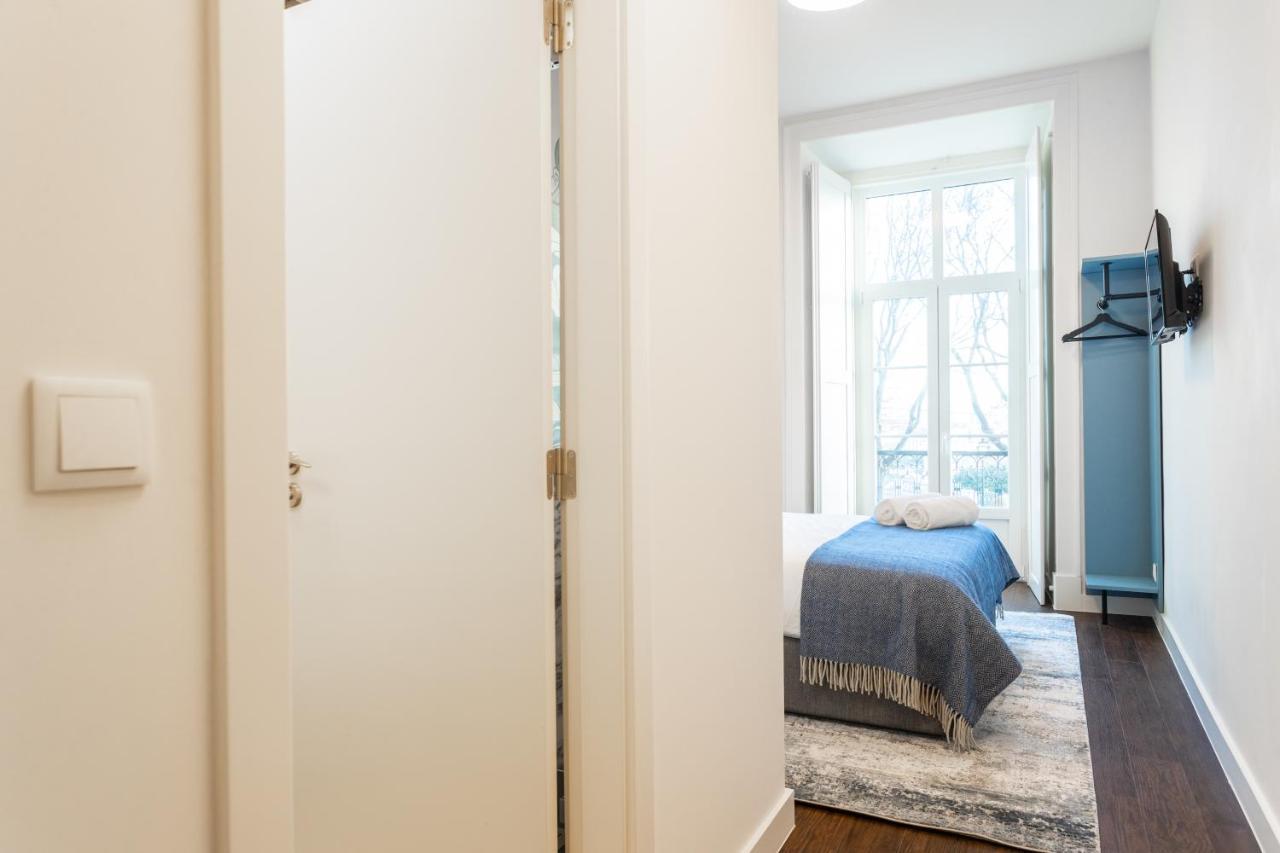 Bairro Alto Guesthouse Lisbon Bagian luar foto