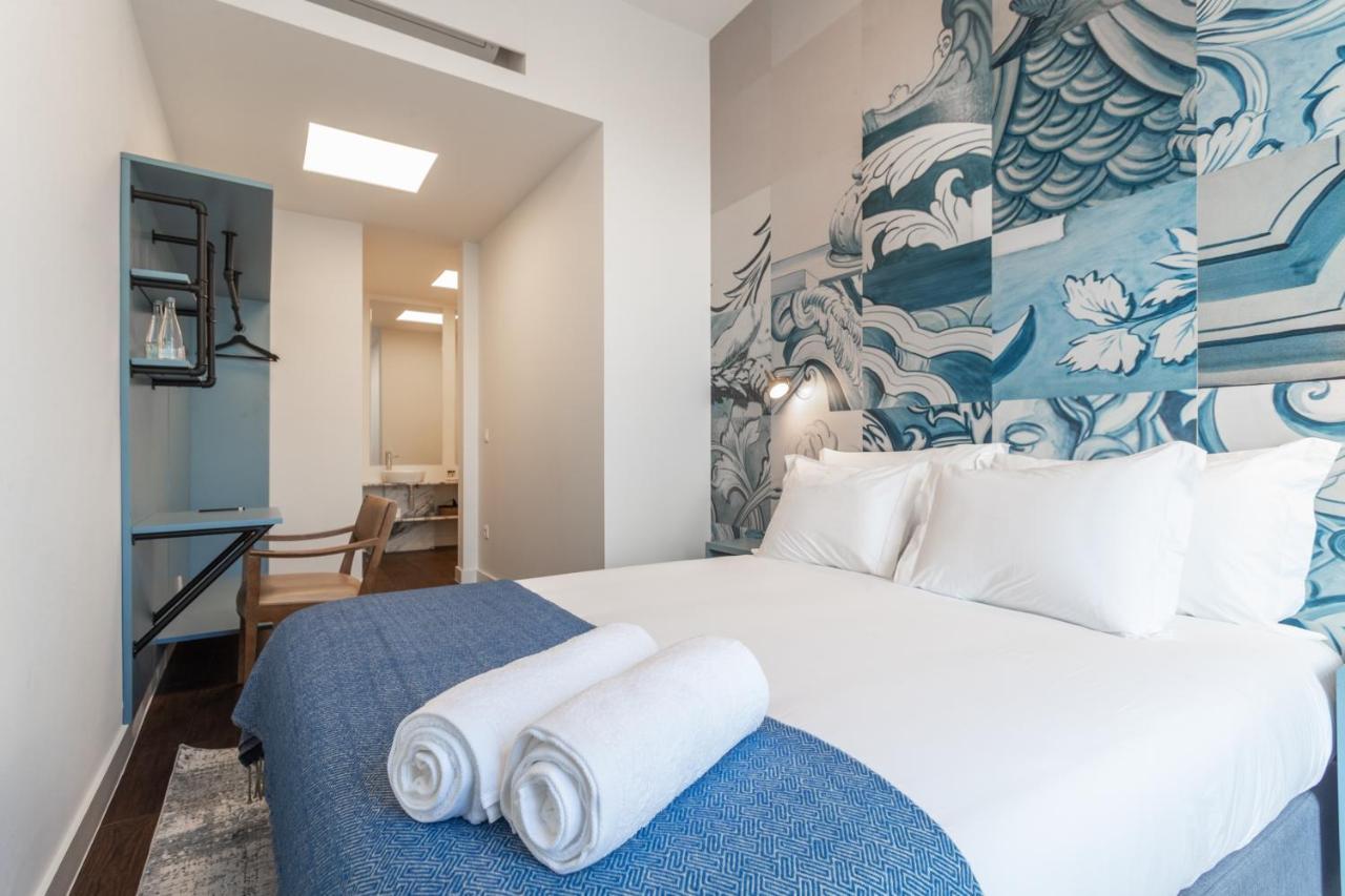 Bairro Alto Guesthouse Lisbon Bagian luar foto